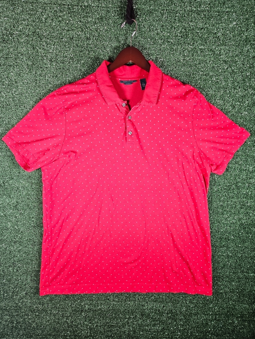 Perry Ellis Classic Red Polo Shirt with Subtle Dot Pattern / Mens Size XL